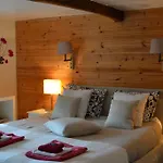 Le Relais Du Moustier *