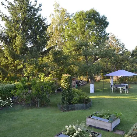 Проживание в семье Le Relais Du Moustier *