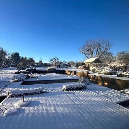 Le Relais Du Moustier *